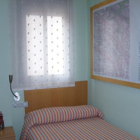 Estancias Del Ebro Hotel ซาราโกซา ภายนอก รูปภาพ